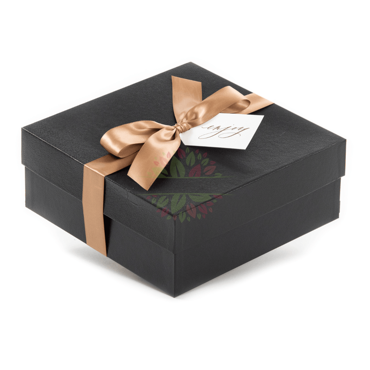 Lid And Base Bottom Wedding Gift Box With Ribbon